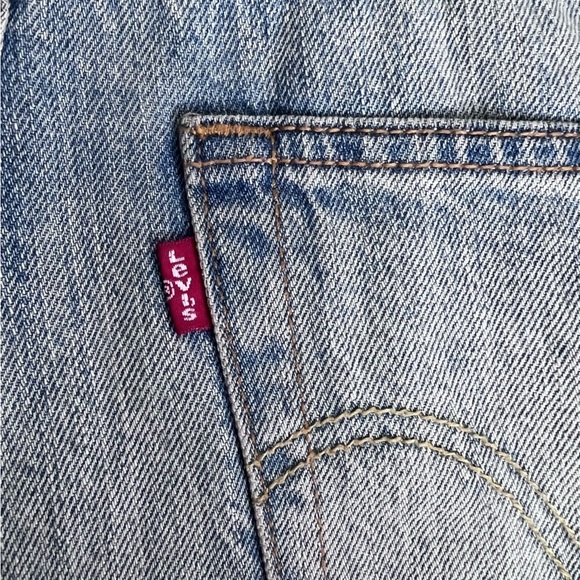 Levi's 501 Denim Cut off Shorts Button Fly Size 26 - Picture 3 of 10